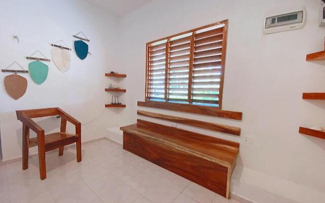 Coconut Palm House - El Cuyo