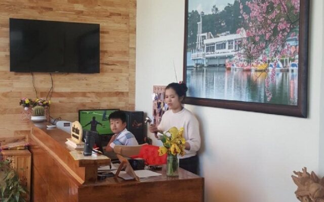 NK Dalat Hotel - Hostel