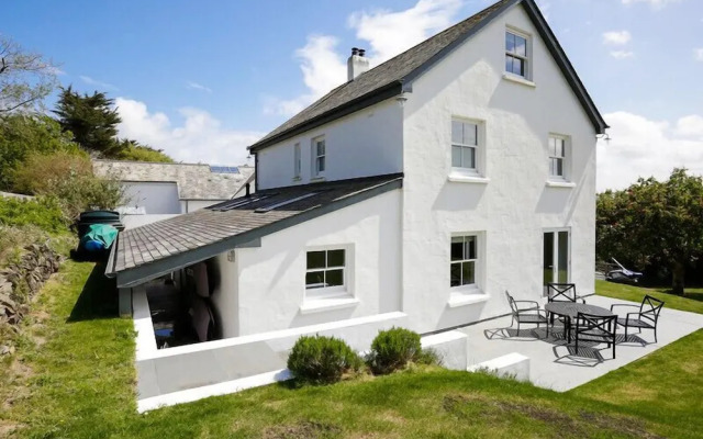 Black Rock House