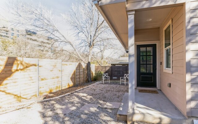 Retreat in Bouldin Creek Walkable to Restaurants