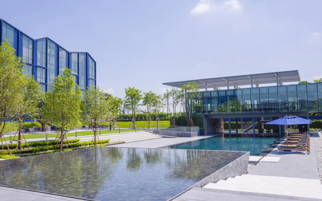 Modena by Fraser Buriram