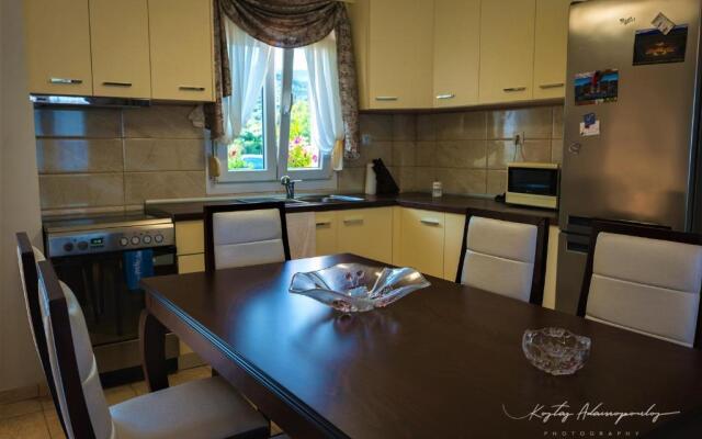 Athina Villa - Premier Sea