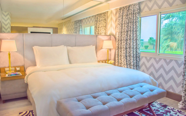 Radisson Blu Resort, Al Khobar Half Moon Bay - Hotel in Al Khobar - Photo 3