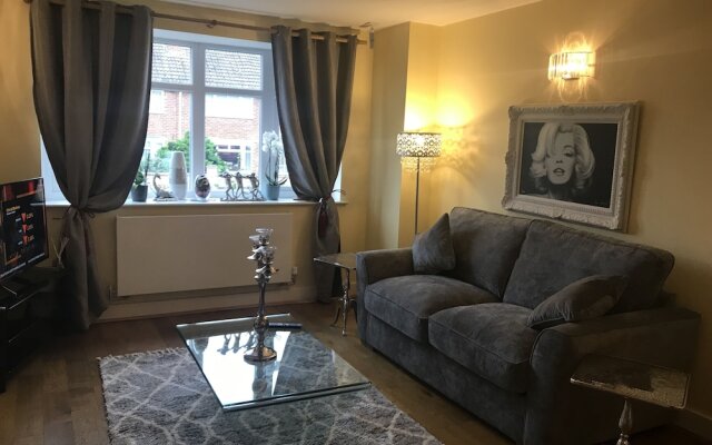 Kingsway House