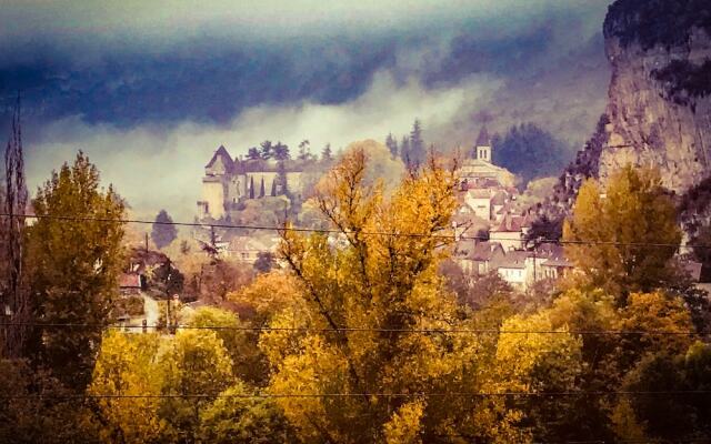 Un jardin dans la falaise