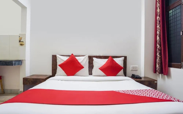 OYO Rooms Noida Atta Market
