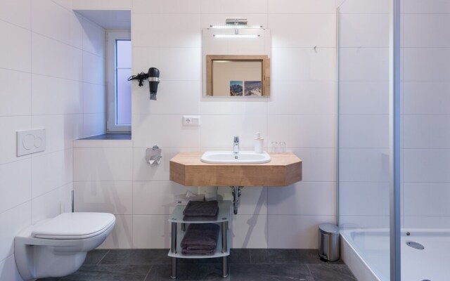 Elegant Apartment in Obervellach near Forest