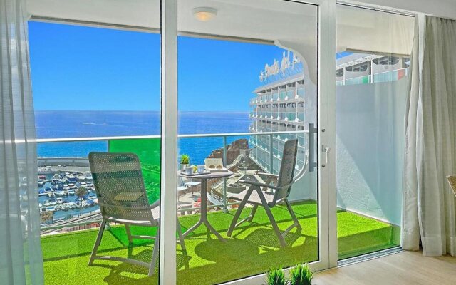 Punta del Rey - Adults Only