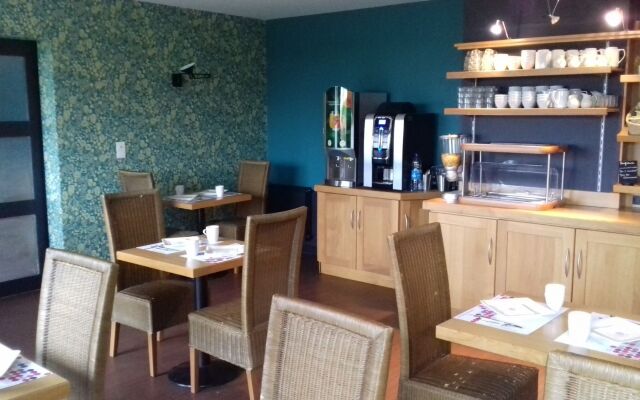 The Originals City, Hôtel Armen Le Triton