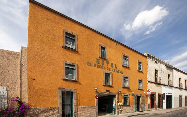 Hotel El Meson De La Luna