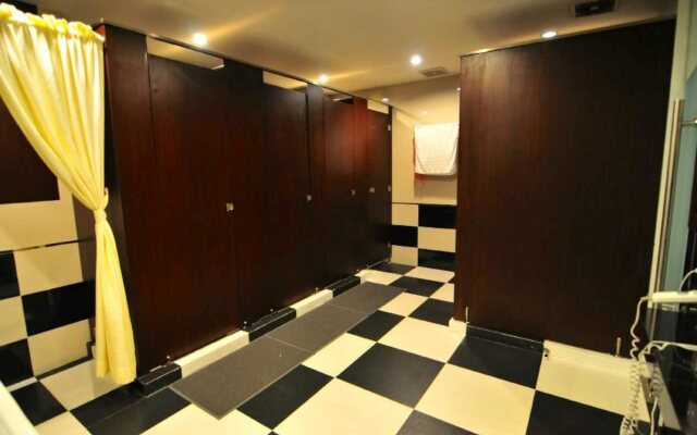 Capsule Hostel Old Batavia