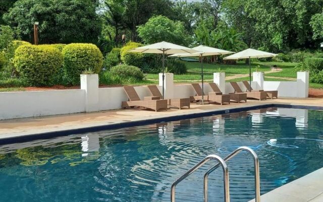 Nut Grove Boutique Hotel