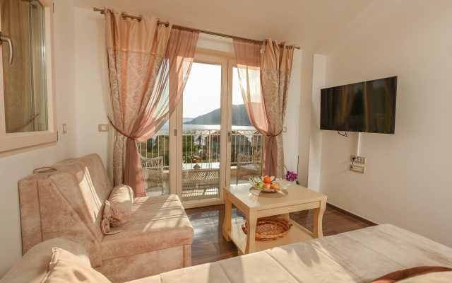 Sea Point I