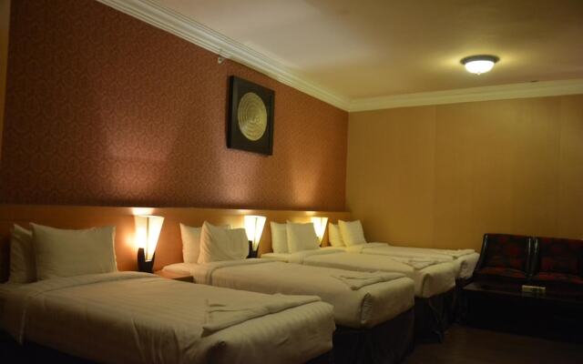 Shmoukh Hotel