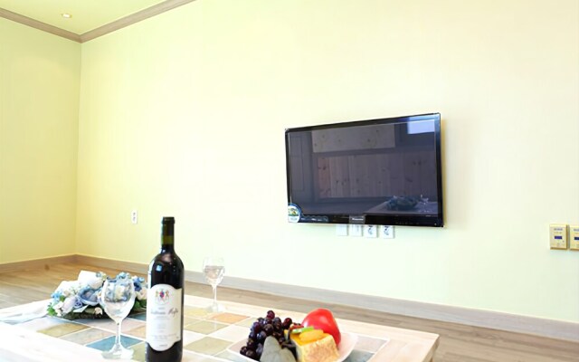 Uljin Starfish Pension