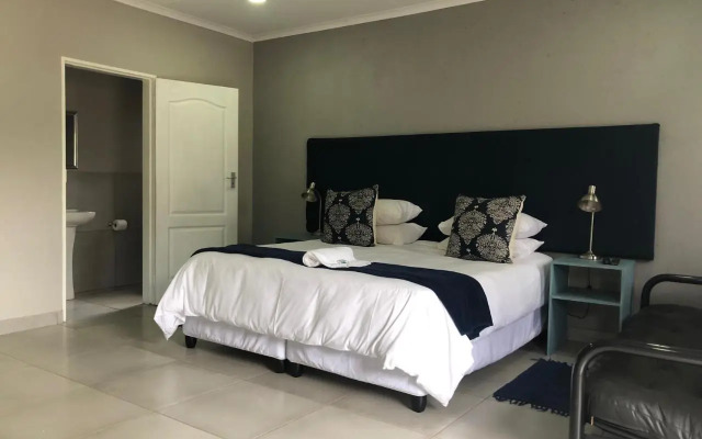 Odelia Guest House