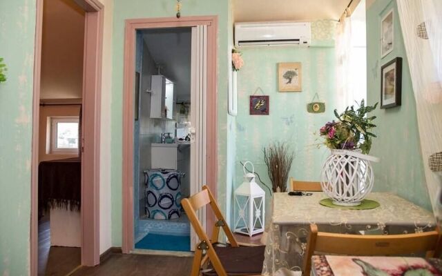 Bougainvillea house with view near the beach