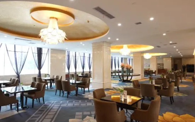 Yaxuan International Hotel