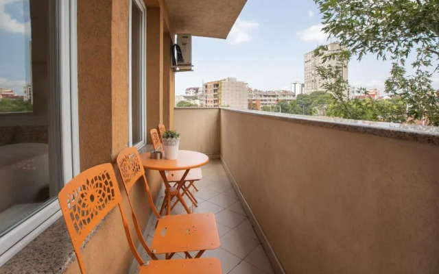 4 Rooms Apartments