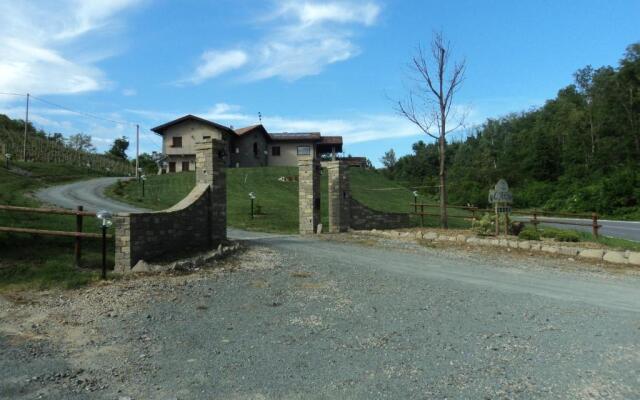 Eno-Agriturismo Cascina LArché