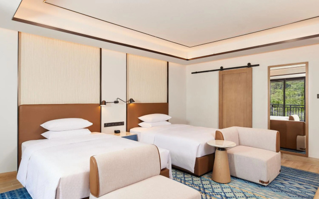 Four Points By Sheraton Hainan, Qiongzhong – Guest Rooms – Yinggen