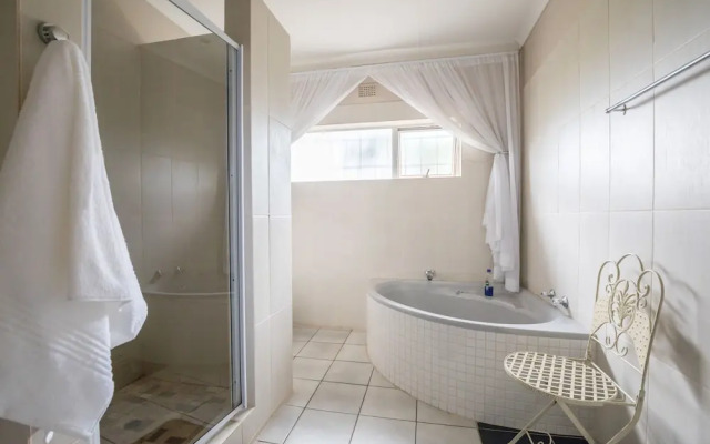 Hillton Manor Guest House