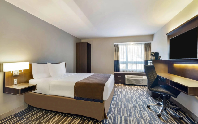 Microtel Inn & Suites by Wyndham Mont Tremblant