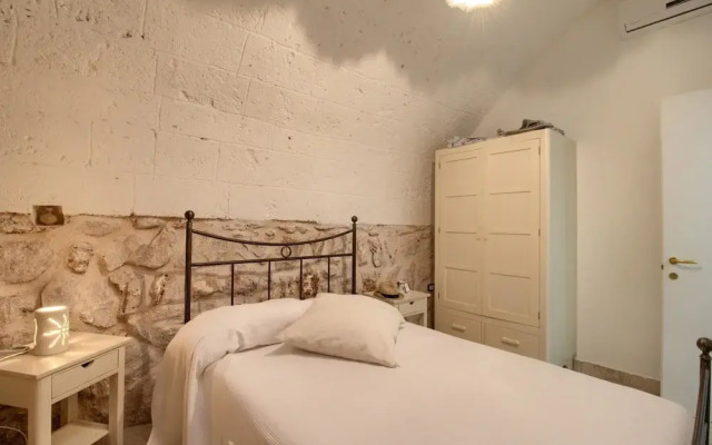 Maggiore Beach Trulli