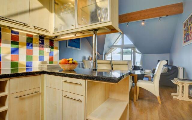 Luxurious Apartment in Saundersfoot With Balcony