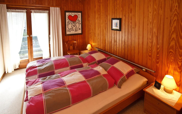 Am Traunufer Anneliese Plenk