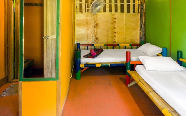 Wild Flower Hostel Koh Lanta
