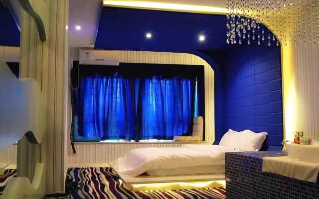 Wuhan Attachment Art Theme Hotel