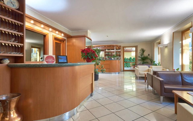 Hotel Careni Villa Italia