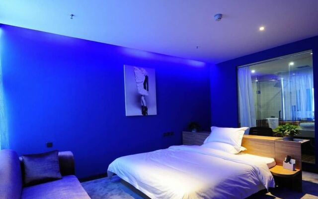 Olivia Classic Personality Hotel