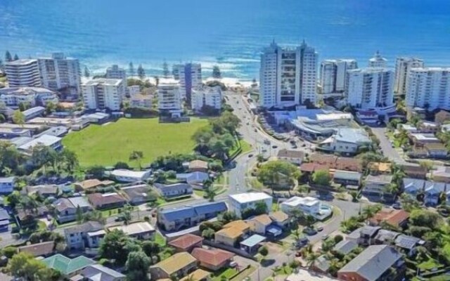 Barooga1- Mooloolaba Canal Front