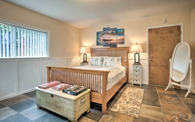 Brookings Vacation Rental Studio - Walk to Town!