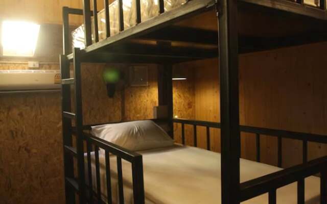 The Local Surasak Hostel