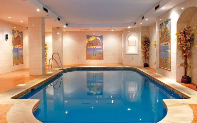 Marbella Villas