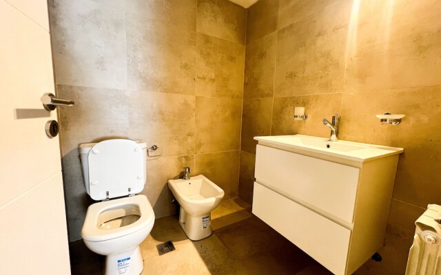 Guemes Apartments