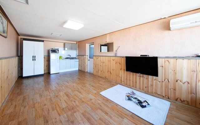 Gangneung Beach House Pension