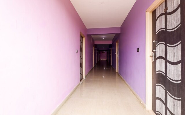 Spot on 48301 Thirumala Boarding & Lodge