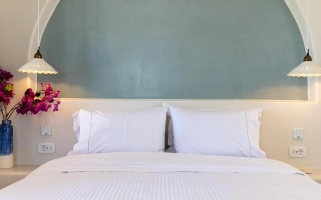 Blue Pearls-Adults Only Luxury Suites