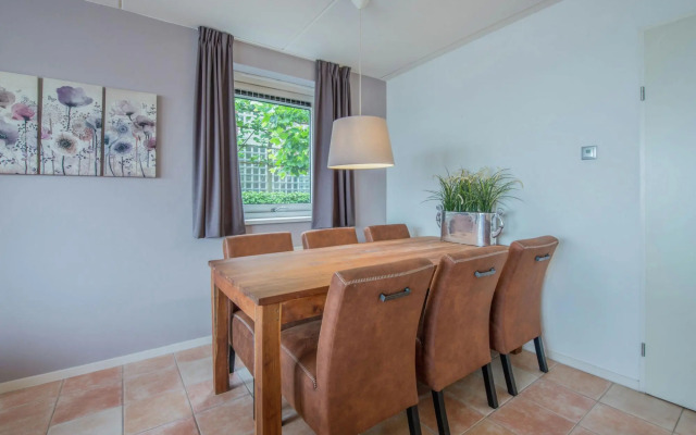 Apartment in Uitgeest by the Waterpark