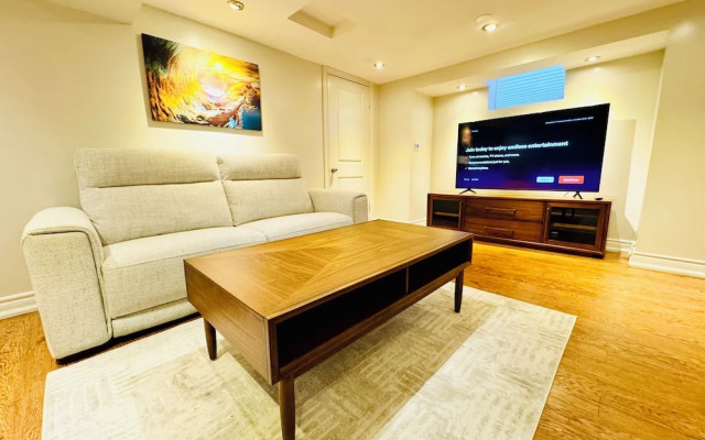 Cozy 2BR Retreat - Comfort & Convenience