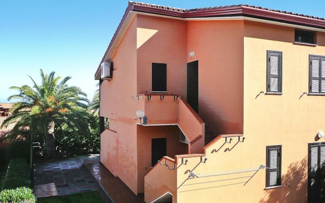 Apartment on Costa Rei Near White Beaches