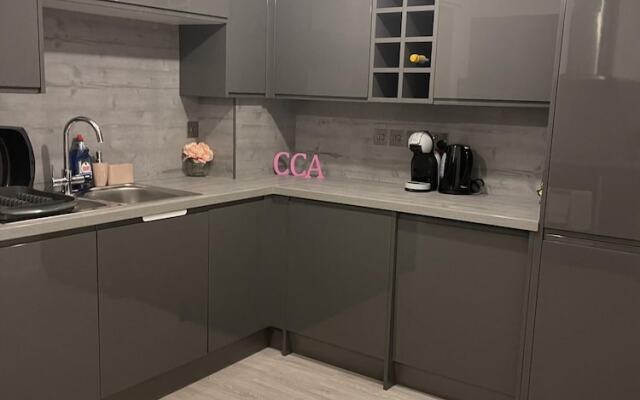 Quartz Apartment in Cambridge