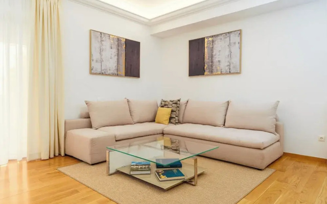 Luxurious Stylish 2 Bd Villa in Voula
