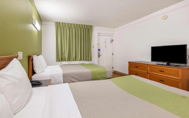 Motel 6 Knoxville, TN