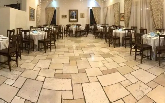 Casale 900