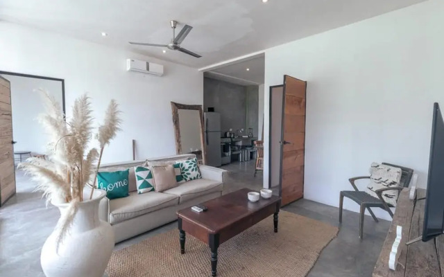 Elegant 2-br Flat Near Downtown Tulum Area